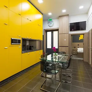 Hostel E14 Design, Βουδαπέστη