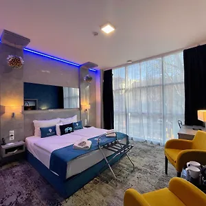 4* Hotel Smart