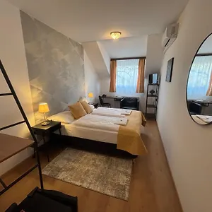Otel Gloria Center
