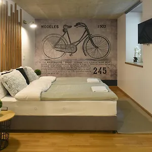 Hotell Walk Vaci 78, Budapest