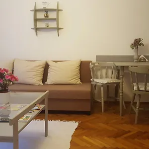 Apartament Hortenzia Seghedin