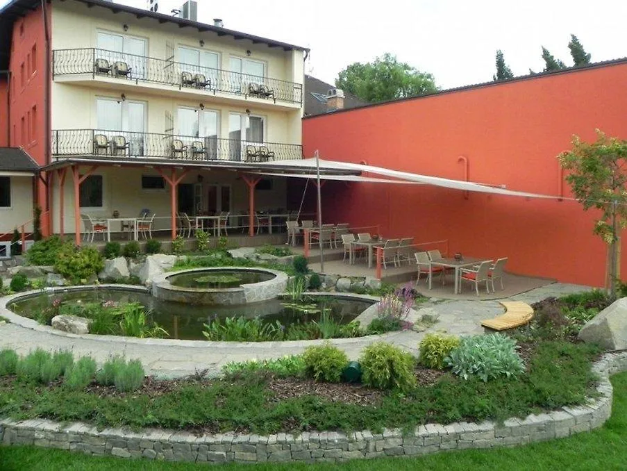 Szőnyi Garden Hotel Pest Budapest